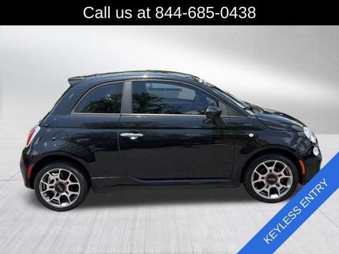 Used 2012 FIAT 500 Sport w/ Safety & Sound Pkg FWD image 4