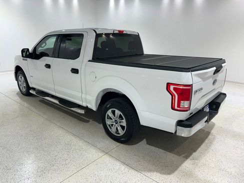 Used 2017 Ford F150 XLT RWD image 3