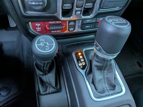 Used 2025 Jeep Wrangler Unlimited Rubicon 392 image 22