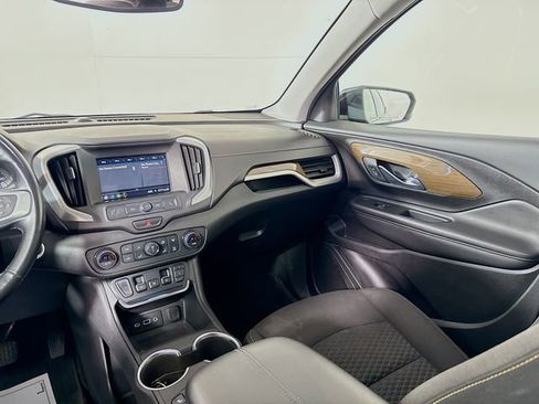 Used 2019 GMC Terrain SLE w/ Driver Convenience Package image 25