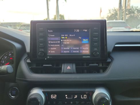 Used 2021 Toyota RAV4 XLE image 26