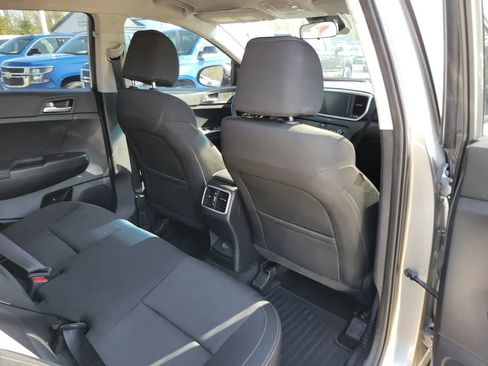 Used 2020 Kia Sportage LX AWD/4WD image 20