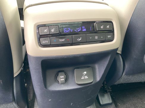 Used 2022 Hyundai Palisade Limited AWD/4WD image 34