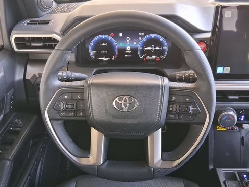 Used 2026 Toyota 4Runner TRD Sport Premium RWD image 10