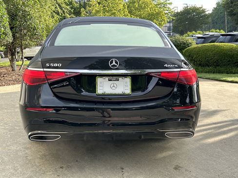 Certified 2023 Mercedes-Benz S 580 4MATIC Sedan w/ AMG Line image 7