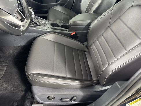 Used 2024 Volkswagen Jetta SE image 13