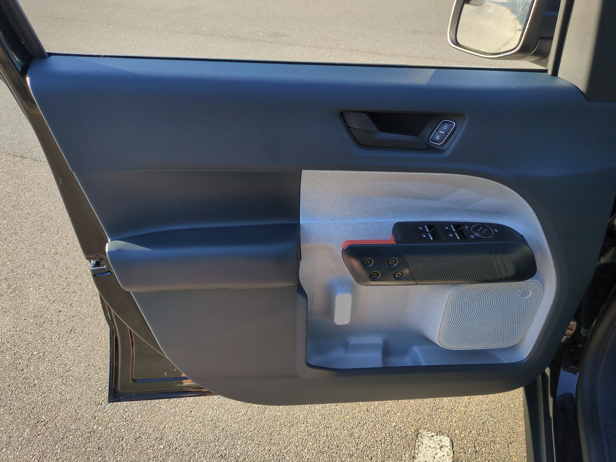 Used 2024 Ford Maverick XLT FWD image 14