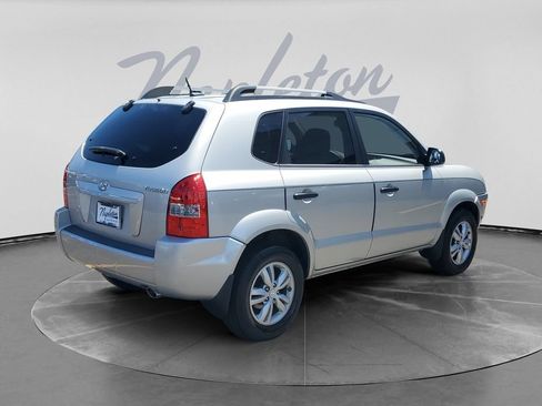 Used 2009 Hyundai Tucson GLS FWD image 7