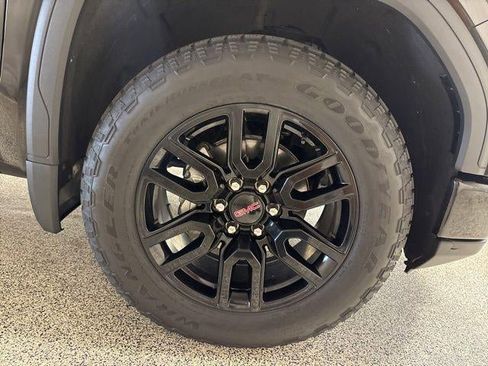 Used 2023 GMC Sierra 1500 Elevation AWD/4WD image 30