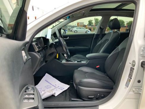 Used 2018 Kia Optima S w/ Panoramic Sunroof Package FWD image 15