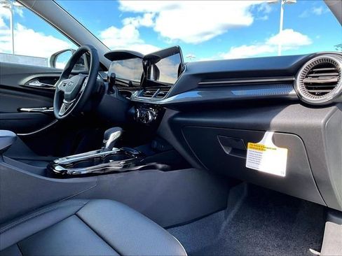 New 2026 Chevrolet Trax ACTIV w/ Sunroof Package image 9
