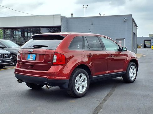 Used 2014 Ford Edge SEL w/ Equipment Group 205A FWD image 2