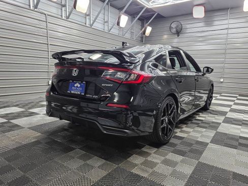 Used 2024 Honda Civic Sport image 5