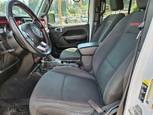 Used 2021 Jeep Wrangler Unlimited Rubicon AWD/4WD image 8