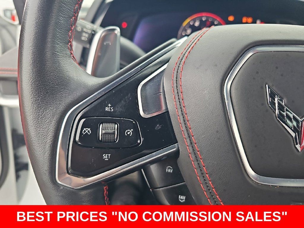 Used 2022 Chevrolet Corvette Stingray Premium Conv w/ Z51 Performance Package RWD image 16