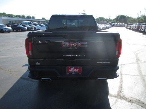 Used 2024 GMC Sierra 1500 Denali w/ Denali Reserve Package AWD/4WD image 7