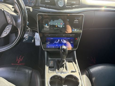 Used 2014 Maserati GranTurismo MC image 17