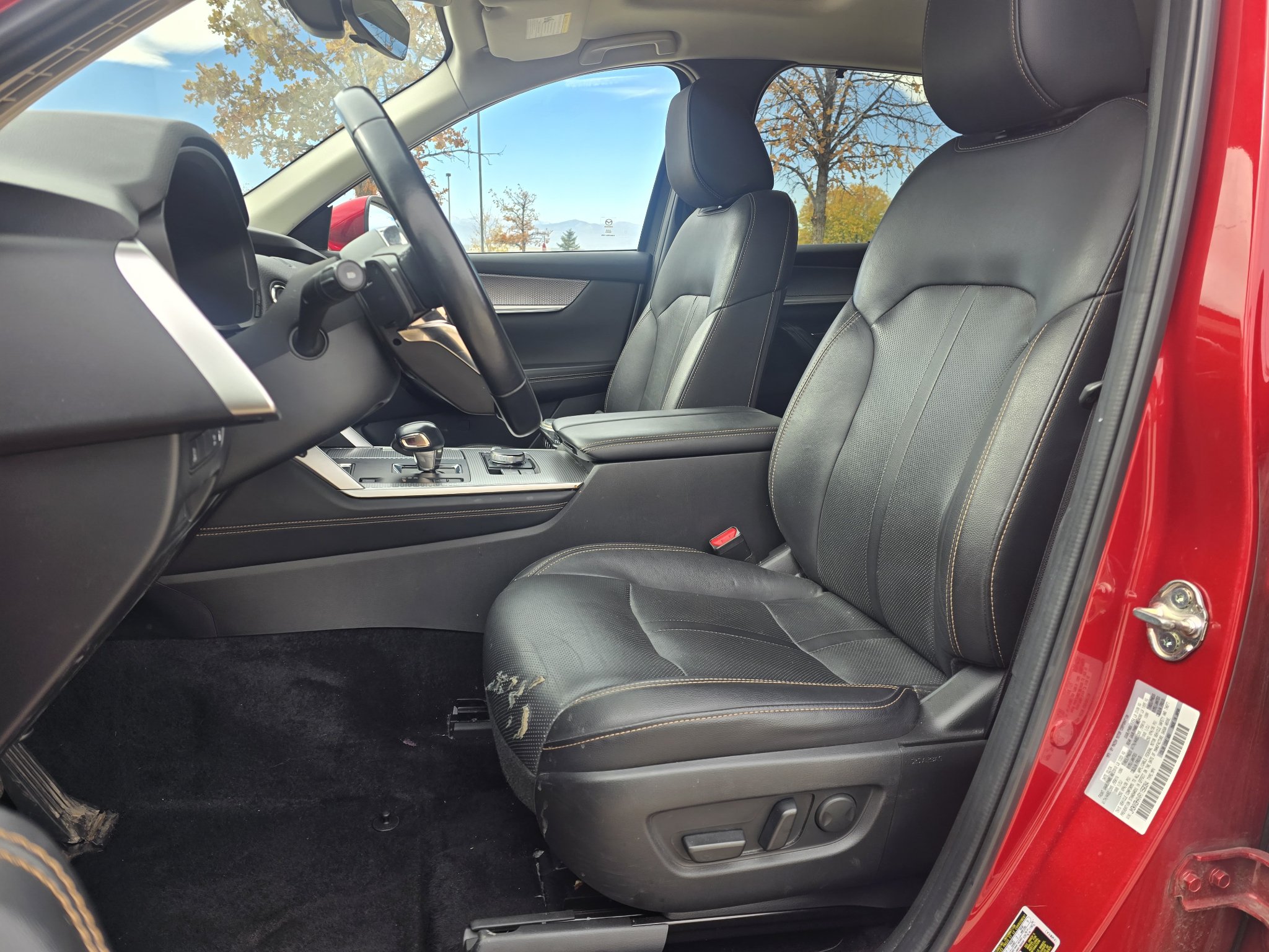 Used 2024 MAZDA CX-90 Plug-In Hybrid w/ Preferred AWD/4WD image 13