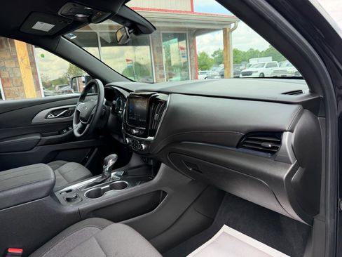 Used 2023 Chevrolet Traverse LT w/ Midnight/Sport Edition AWD/4WD image 26
