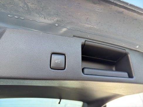 Certified 2023 Ford Escape Active image 10