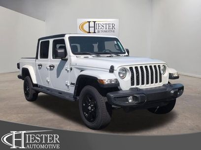 Used 2023 Jeep Gladiator Sport