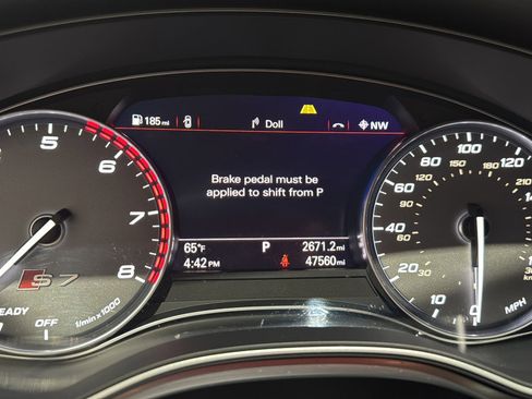 Used 2017 Audi S7 Premium Plus image 25