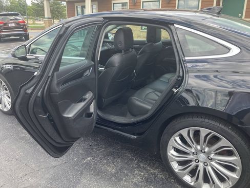 Used 2017 Buick LaCrosse Premium w/ Driver Confidence Package #2 AWD/4WD image 19
