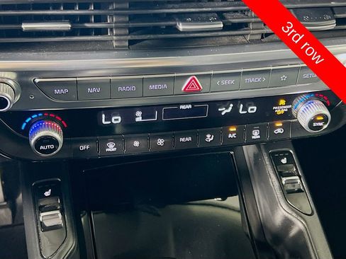 Used 2022 Kia Telluride S FWD image 17