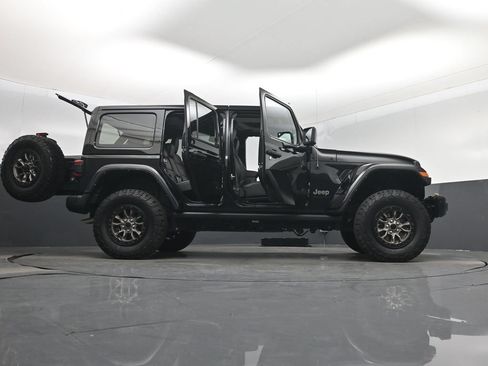 Used 2023 Jeep Wrangler Unlimited Rubicon 392 w/ Trailer Tow Package AWD/4WD image 7