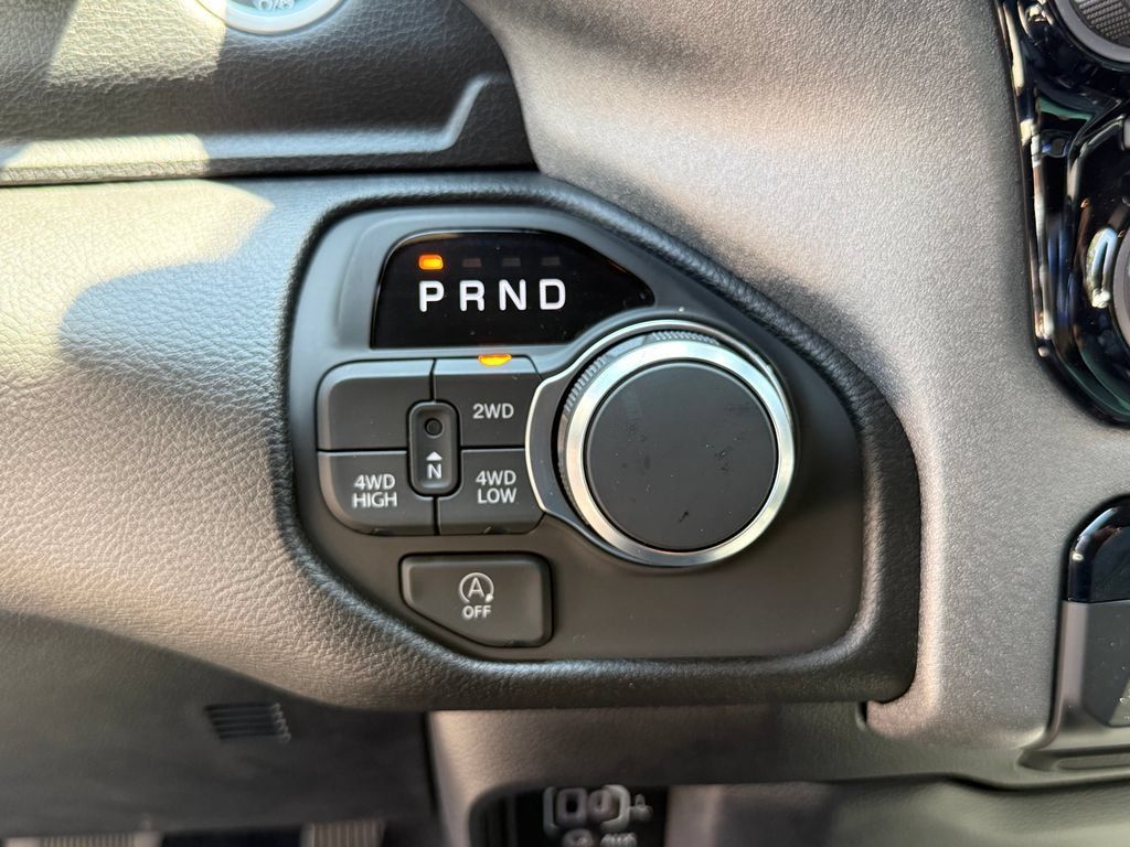 New 2026 RAM 1500 Tradesman AWD/4WD image 20