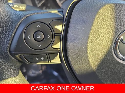 Used 2022 Toyota Corolla LE FWD image 17