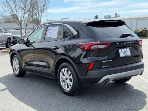 Certified 2023 Ford Escape Active w/ Tech Pack #2 image 6