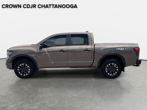 Used 2024 Nissan Titan PRO-4X w/ Pro-4x Convenience Package AWD/4WD image 8