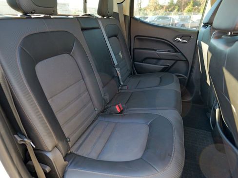 Used 2022 GMC Canyon AT4 image 31