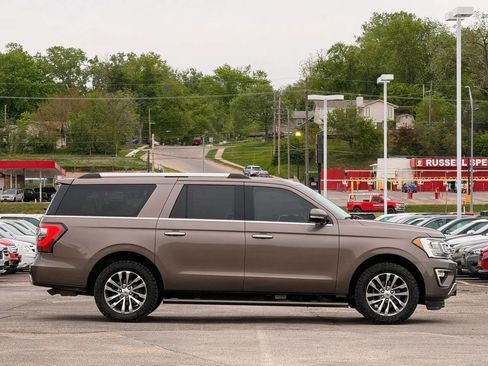 Used 2018 Ford Expedition Max Limited AWD/4WD image 6
