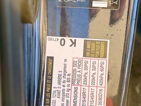 Used 2015 Toyota Prius Five FWD image 28