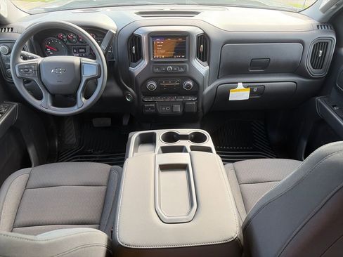 New 2026 Chevrolet Silverado 1500 Custom Trail Boss w/ LPO, Dark Essentials Package AWD/4WD image 10
