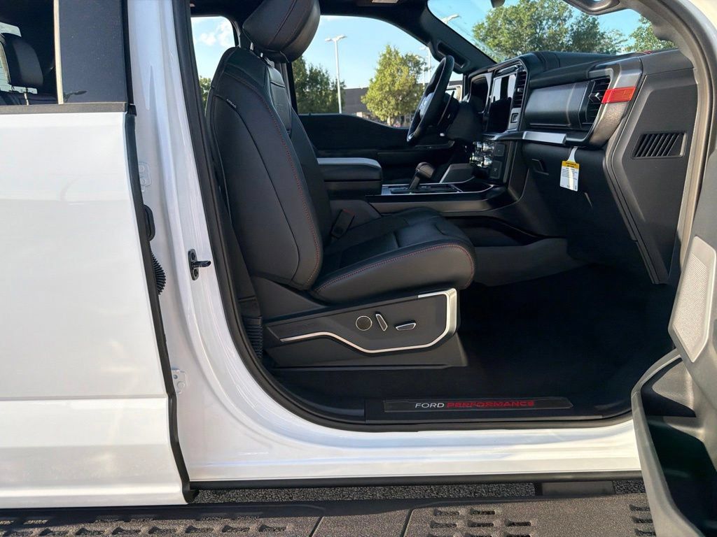 New 2026 Ford F150 Raptor AWD/4WD image 32