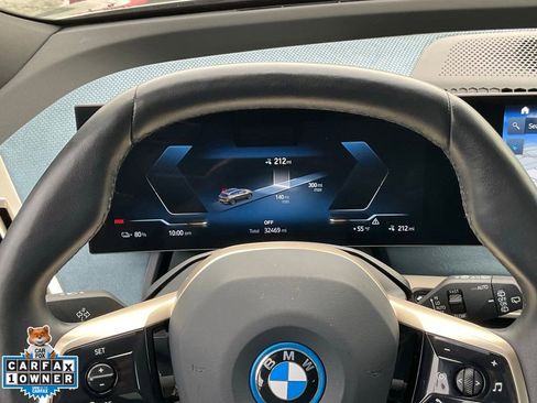 Used 2023 BMW iX xDrive50 w/ Sport Package AWD/4WD image 39