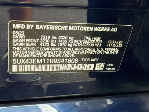 Used 2024 BMW ALPINA XB7 AWD/4WD image 21