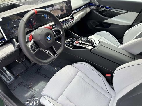 New 2026 BMW M5 Touring AWD/4WD image 25