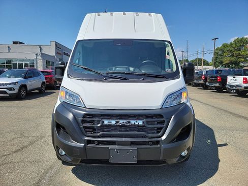 New 2024 RAM ProMaster 3500 w/ Cold Weather Group image 9