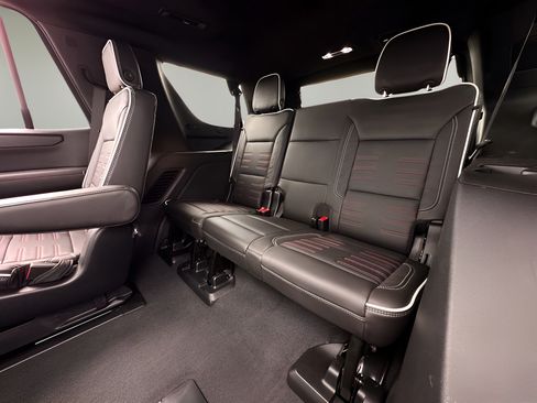 Used 2026 GMC Yukon AT4 Ultimate AWD/4WD image 22