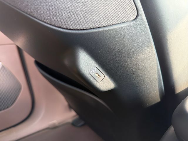 Used 2024 Kia EV9 GT-Line AWD/4WD image 37