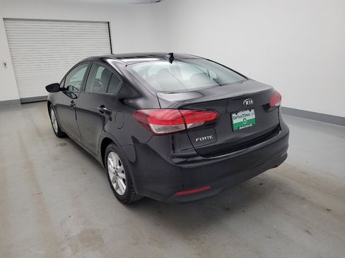 Used 2017 Kia Forte LX w/ LX Popular Package FWD image 5