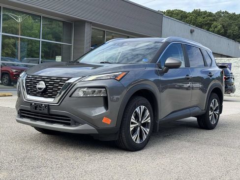 Used 2023 Nissan Rogue SV w/ SV Premium B Package AWD/4WD image 25