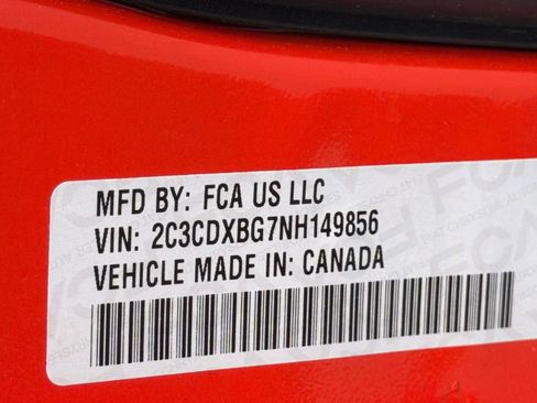Used 2022 Dodge Charger SXT w/ Blacktop Package RWD image 31