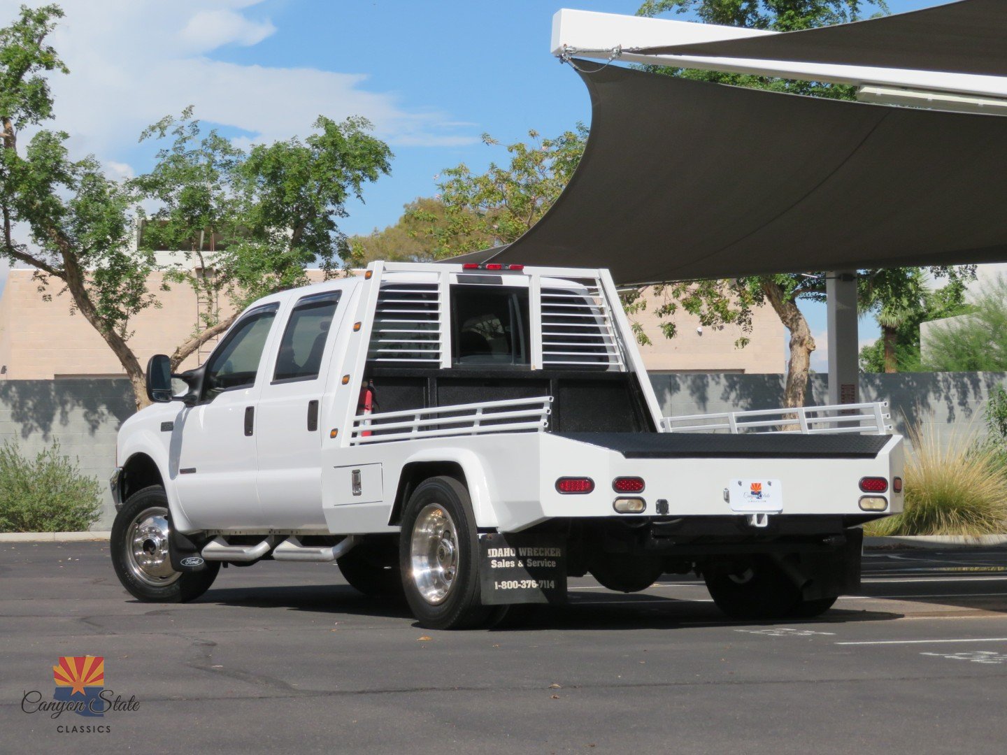 Used 1999 Ford F550 4x4 Crew Cab Super Duty image 4