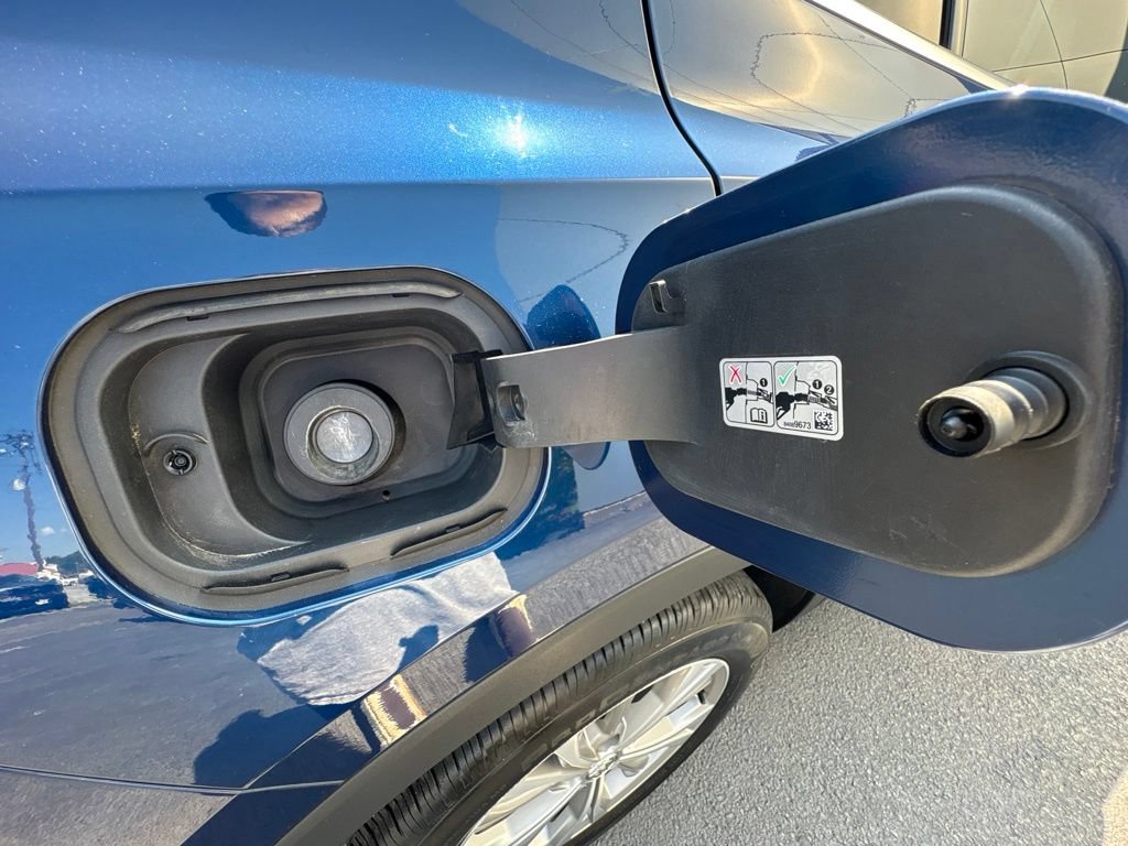 Used 2023 Buick Envision Preferred FWD image 9
