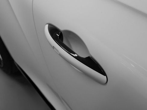 Used 2022 Bentley Continental GT image 8